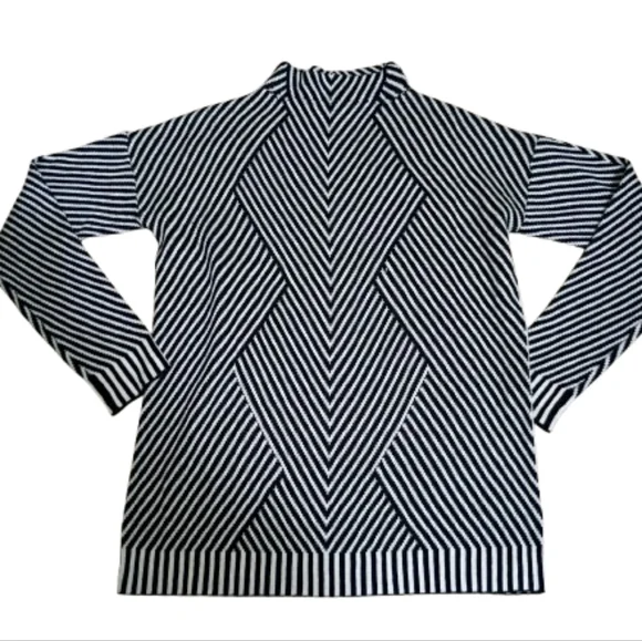Balticborn Black and White Chevron Mock Neck Striped Sweater Small Soft Stretchy - Picture 6 of 11